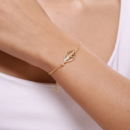 Leafy Affair Sylora Link Bracelet