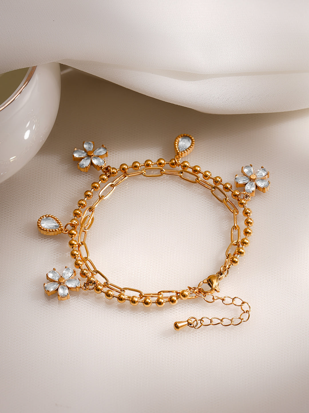 Demi Fine 18K Gold Plated Stainless Steel Daisy Crystal Charm Bracelet